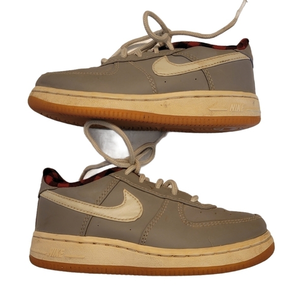 Nike Air Force 1 LV8 GS 'Light Taupe' Sneakers - Picture 5 of 8